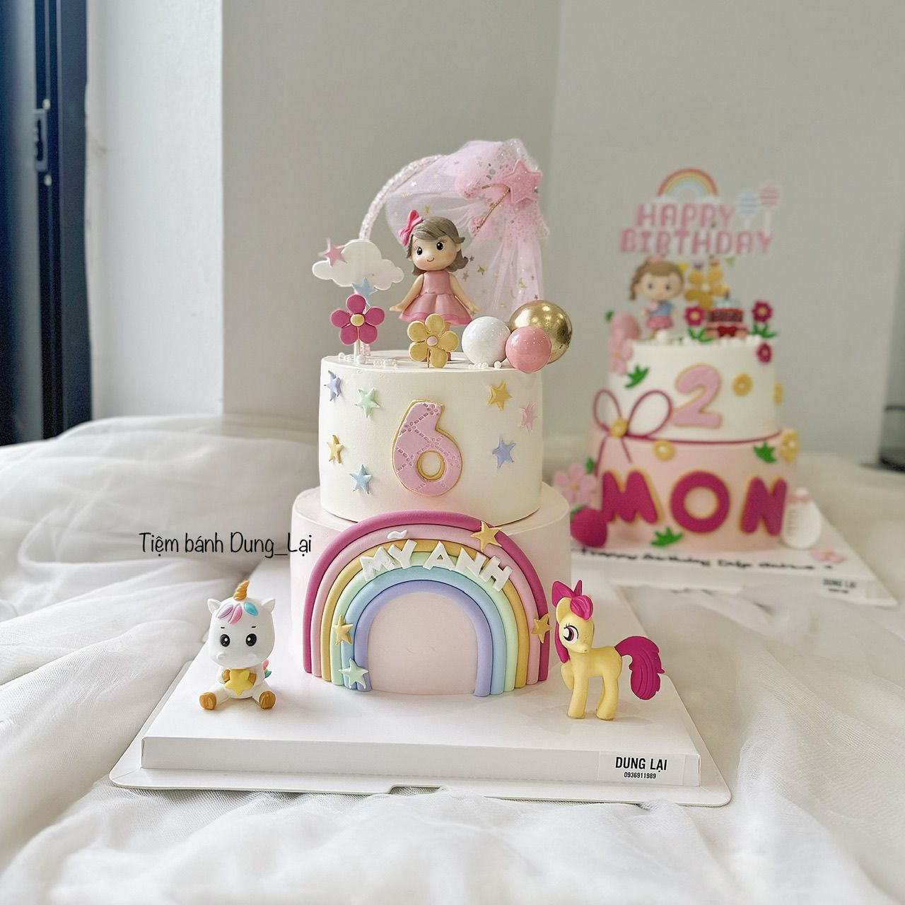 Bánh 2 tầng 18-14 bé gái cầu vồng