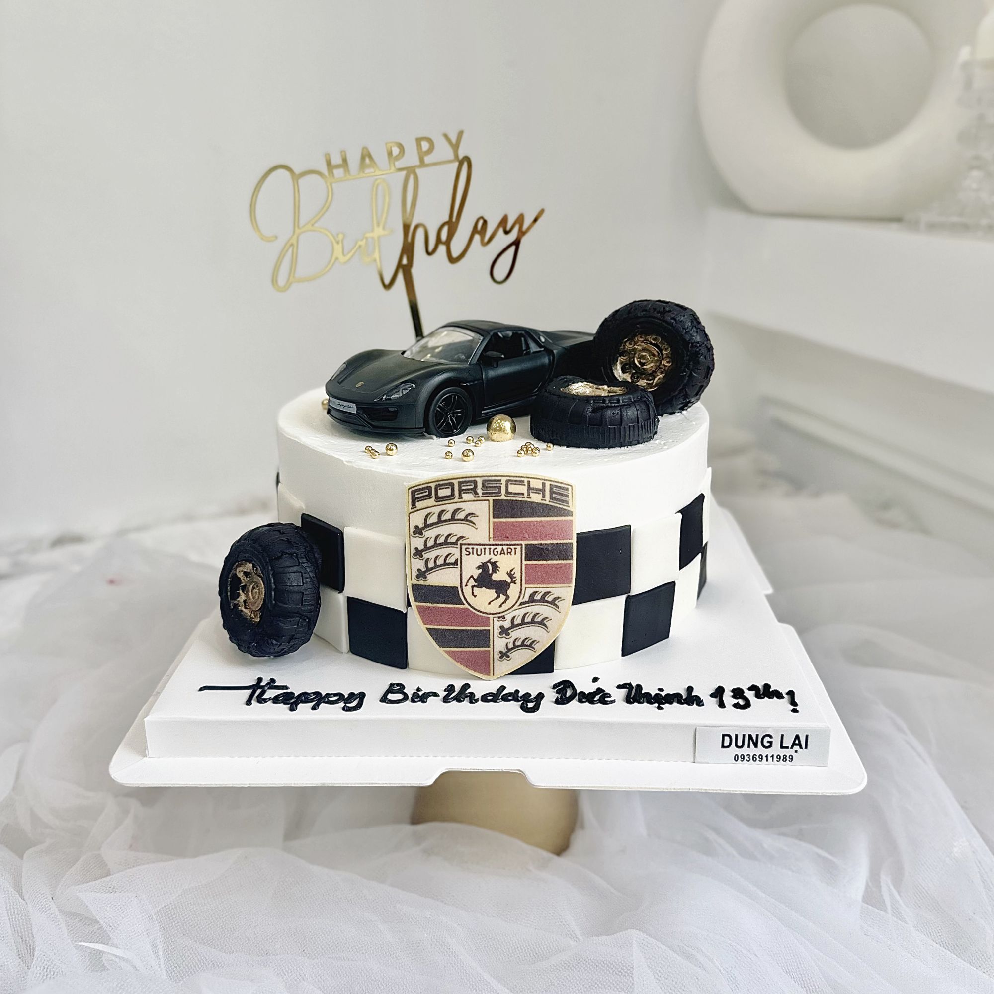 Bánh sz 18 ô tô porscher