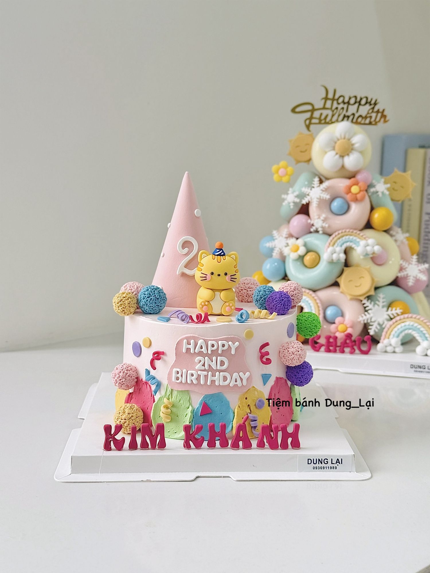 Bánh bé gái tuổi mèo tone hồng sz 16