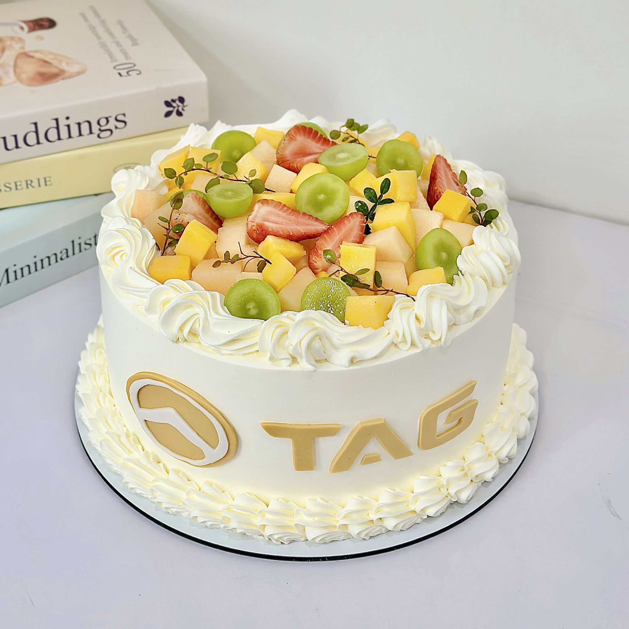 Bánh trang trí hoa quả sz 22