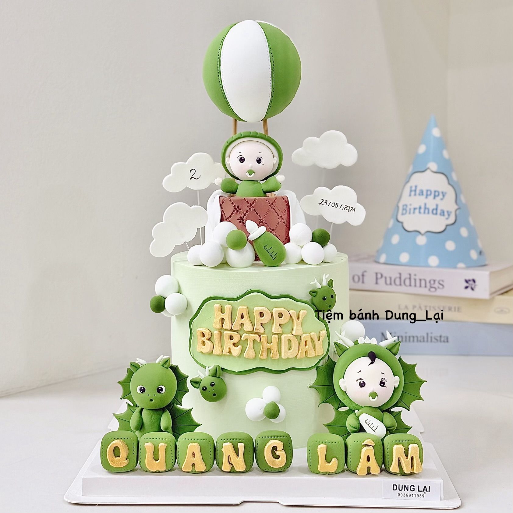 Bánh bé trai tuổi rồng tone xánh lá