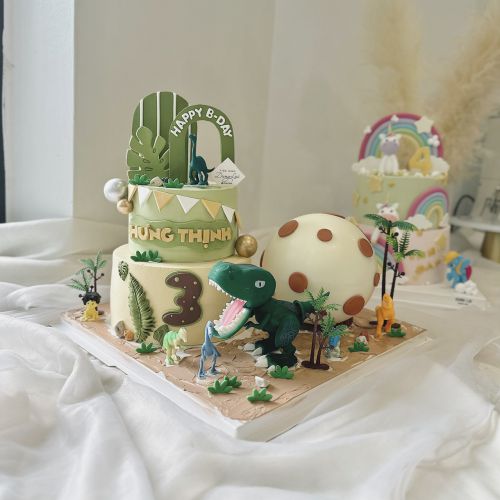 Set bánh 2 tầng và bánh đập khủng long