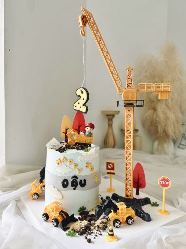 Bánh sz 16 cao cần cẩu máy xúc xe công trình, Bánh Sinh Nhật Cần cẩu, Bánh Sinh Nhật máy xúc, Bánh Sinh Nhật xe công trình, Bánh Sinh Nhật ô tô, Bánh Sinh Nhật bé trai - Bánh Sinh Nhật Long Biên
