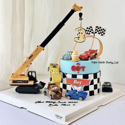 Bánh ô tô cần cẩu sz 16 1/2, Bánh Sinh Nhật Ô tô, Bánh Sinh Nhật cần cẩu, Bánh Sinh Nhật bé trai - Bánh Sinh Nhật Long Biên