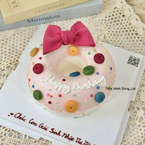 Bánh tạo hình donut sz 18, Bánh Sinh Nhật Tạo hình, Bánh Sinh Nhật donut, Bánh Sinh Nhật bé gái - Bánh Sinh Nhật Long Biên