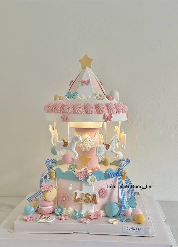 Bánh cỗ ngựa xoay bé gái, Bánh Sinh Nhật Cỗ ngựa xoay, Bánh Sinh Nhật bé gái - Bánh Sinh Nhật Long Biên