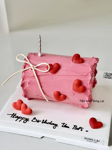 Bánh cuộn kem whip tim hồng, Bánh Sinh Nhật Bánh cuộn, Bánh Sinh Nhật whipping - Bánh Sinh Nhật Long Biên