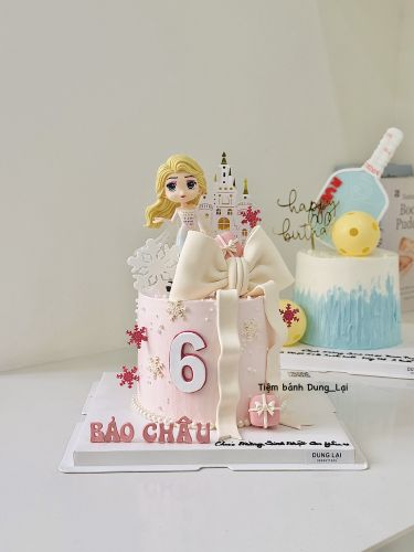 Bánh elsa sz 16 1/2 hồng, Bánh Sinh Nhật Elsa, Bánh Sinh Nhật bé gái - Bánh Sinh Nhật Long Biên