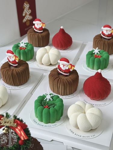 Set entremet giáng sinh, Bánh Sinh Nhật Entremet, Bánh Sinh Nhật giáng sinh - Bánh Sinh Nhật Long Biên