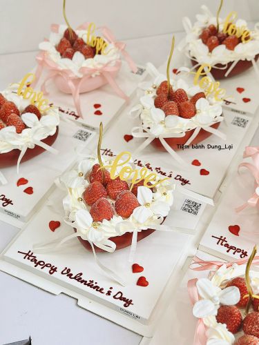 Bánh valentine, Bánh Sinh Nhật Valentine, Bánh Sinh Nhật trái tim - Bánh Sinh Nhật Long Biên