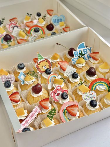 Set su kem hoa quả, Bánh Sinh Nhật Su kem, Bánh Sinh Nhật set tiệc - Bánh Sinh Nhật Long Biên
