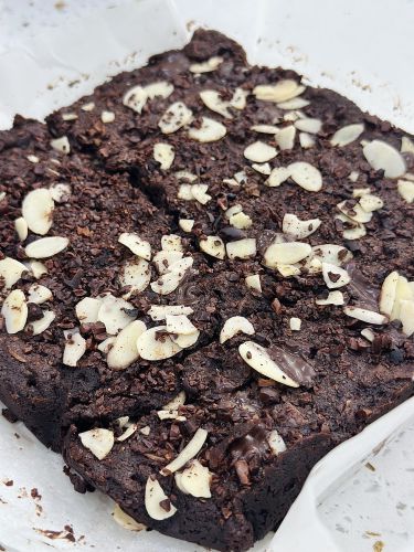 Tiệc brownie chocolate , Bánh Sinh Nhật Tiệc, Bánh Sinh Nhật brownie - Bánh Sinh Nhật Long Biên