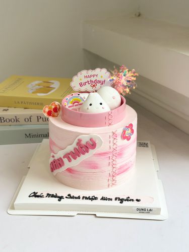 Bánh sinh nhật bánh bao sz 18 1/2, Bánh Sinh Nhật Bánh bao, Bánh Sinh Nhật bé gái, Bánh Sinh Nhật tạo hình - Bánh Sinh Nhật Long Biên