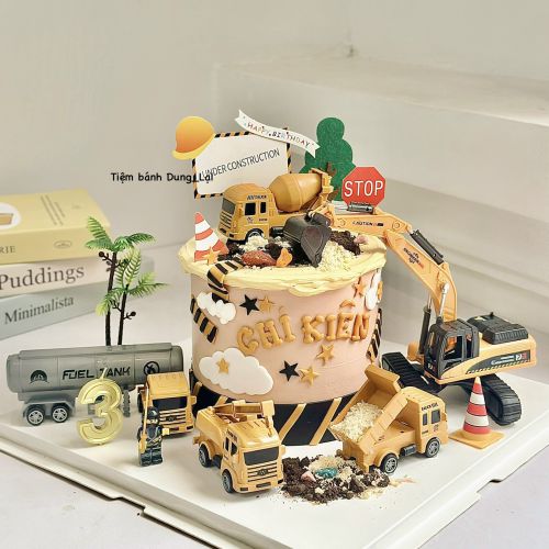 Bánh sinh nhật xe công trình sz 16 1/2, Bánh Sinh Nhật Xe công trình, Bánh Sinh Nhật cần cẩu, Bánh Sinh Nhật máy xúc, Bánh Sinh Nhật bé trai - Bánh Sinh Nhật Long Biên