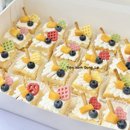 Bánh cắt miếng, Bánh Sinh Nhật Bánh cắt - Bánh Sinh Nhật Long Biên