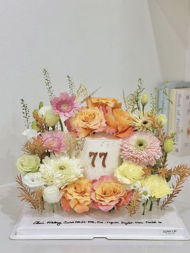 Bánh hoa sz 16 1/2 tone cam, Bánh Sinh Nhật Hoa tươi, Bánh Sinh Nhật bánh hoa - Bánh Sinh Nhật Long Biên