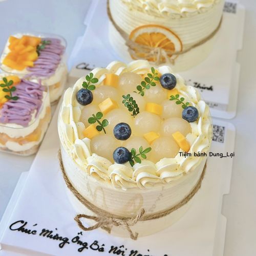 Bánh olong nhãn dừa sz 16, Bánh Sinh Nhật Whipping, Bánh Sinh Nhật olong nhãn dừa - Bánh Sinh Nhật Long Biên
