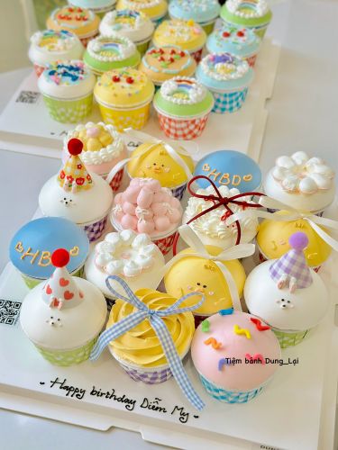 Set 15 cupcake tạo hình nhỏ, Bánh Sinh Nhật Cupcake - Bánh Sinh Nhật Long Biên