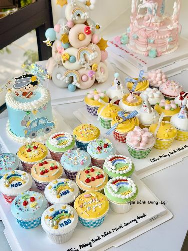 Set 16 cupcake tạo hình, Bánh Sinh Nhật Cupcake - Bánh Sinh Nhật Long Biên