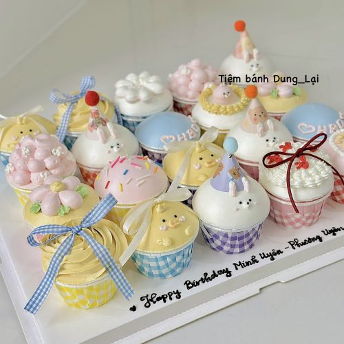 Set cupcake 20c hộp sinh nhật, Bánh Sinh Nhật Cupcake - Bánh Sinh Nhật Long Biên