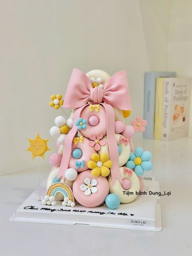 Tháp donut bé gái nhỏ, Bánh Sinh Nhật Tháp donut, Bánh Sinh Nhật bé gái, Bánh Sinh Nhật donut, Bánh Sinh Nhật tháp bánh - Bánh Sinh Nhật Long Biên