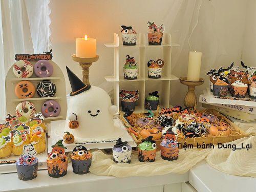 Bàn tiệc halloween, Bánh Sinh Nhật Tiệc, Bánh Sinh Nhật set bánh, Bánh Sinh Nhật Halloween - Bánh Sinh Nhật Long Biên