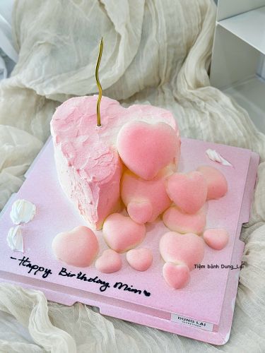 Bánh whip tone hồng ngàn tim, Bánh Sinh Nhật Whipping, Bánh Sinh Nhật tim - Bánh Sinh Nhật Long Biên