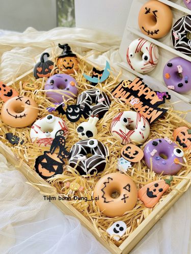 Donut halloween, Bánh Sinh Nhật Donut, Bánh Sinh Nhật halloween - Bánh Sinh Nhật Long Biên