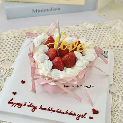 Bánh tim dâu kem tươi topping, Bánh Sinh Nhật Trái tim, Bánh Sinh Nhật tim, Bánh Sinh Nhật kem tươi, Bánh Sinh Nhật người lớn, Bánh Sinh Nhật trend - Bánh Sinh Nhật Long Biên