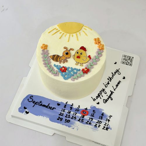 Bánh whipping việt quất sz 14 có hình kiến và gà viết lịch, Bánh Sinh Nhật Whipping, Bánh Sinh Nhật gà, Bánh Sinh Nhật kiến - Bánh Sinh Nhật Long Biên