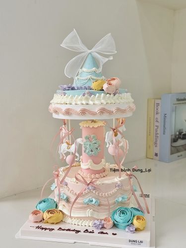 Bánh vòng quay bé gái