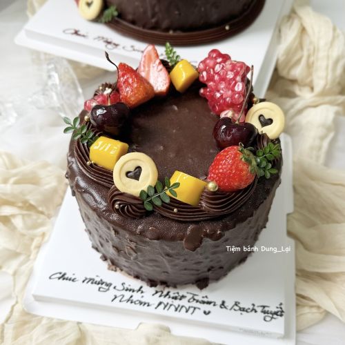 Chocolate dâu dừa phủ chocolate sz 18