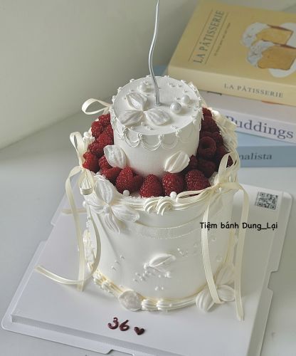 Bánh 2 tầng cao phong cách hàn quốc, Bánh Sinh Nhật Hàn quốc, Bánh Sinh Nhật 2 tầng, Bánh Sinh Nhật bánh tầng - Bánh Sinh Nhật Long Biên
