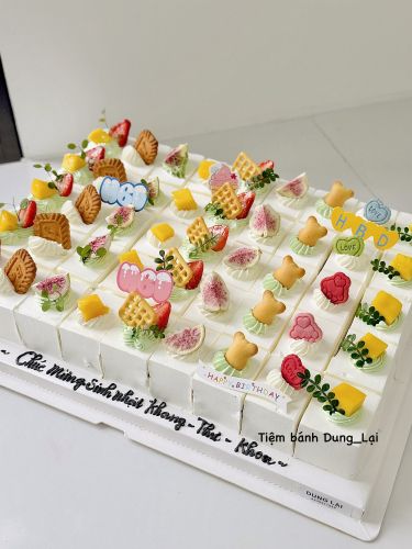 Bánh cắt 45 miếng - Bánh chữ nhật