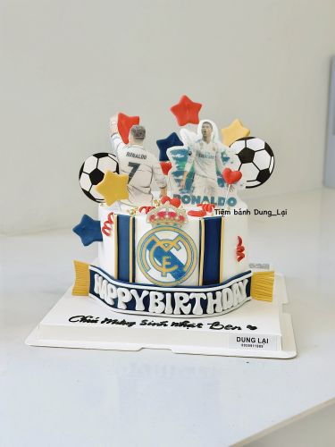 Bánh bóng đá ronaldo sz 16, Bánh Sinh Nhật Bóng đá, Bánh Sinh Nhật đá bóng, Bánh Sinh Nhật thể thao, Bánh Sinh Nhật bé trai - Bánh Sinh Nhật Long Biên