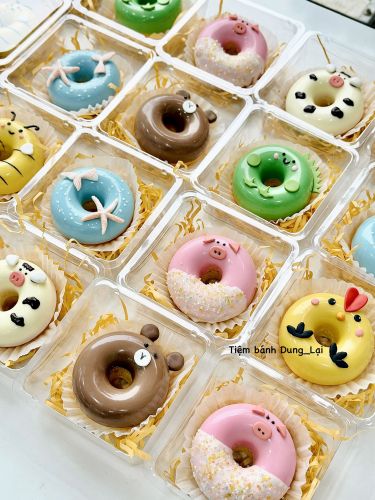 Donut theo yêu cầu, Bánh Sinh Nhật Donut, Bánh Sinh Nhật tiệc - Bánh Sinh Nhật Long Biên