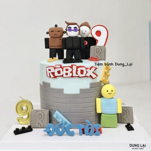 Bánh roblox sz 16 1/2