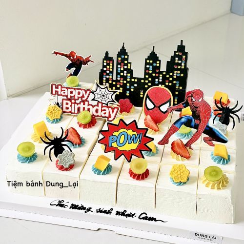 Bánh cắt 30 miếng trang trí người nhện - Bánh chữ nhật
