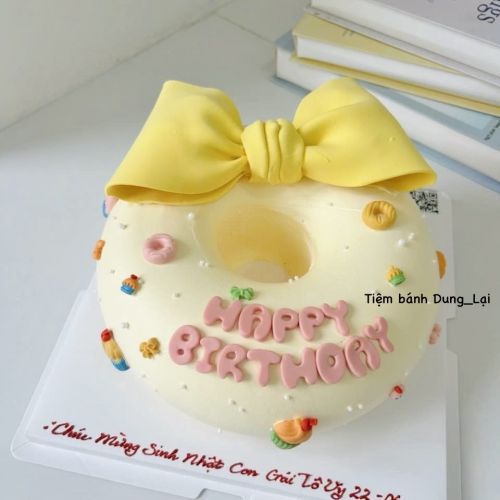 Bánh tạo hình donut màu vàng sz 22 - Bánh tạo hình
