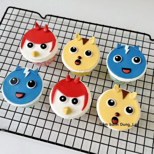Cupcake 12c force mini - Bánh tạo hình