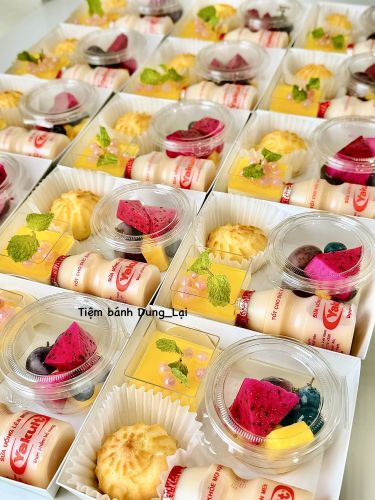 Set bánh cho bé