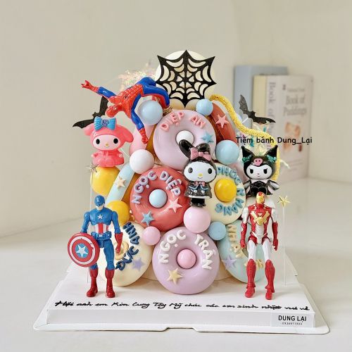 Tháp bánh donut 17 bánh kuromi, melody, siêu nhân, người nhện - Tháp Donut