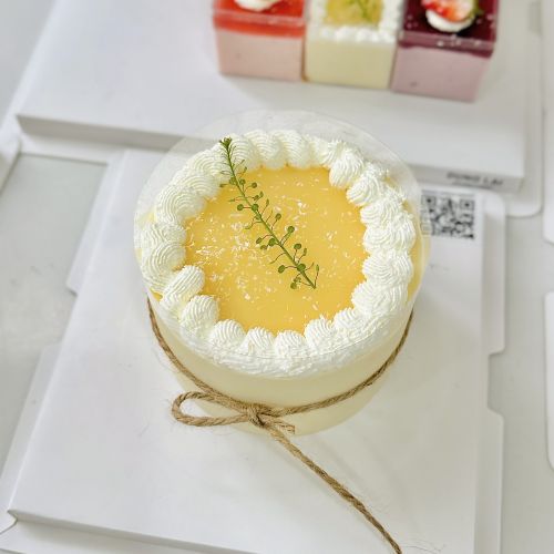 Bánh mousse trà mãng cầu sz 10, Bánh Sinh Nhật người lớn, Bánh Sinh Nhật mousse, Bánh Sinh Nhật trắng, Bánh Sinh Nhật vàng, Bánh Sinh Nhật kỉ niệm, Bánh Sinh Nhật sinh nhật - Bánh Sinh Nhật Long Biên