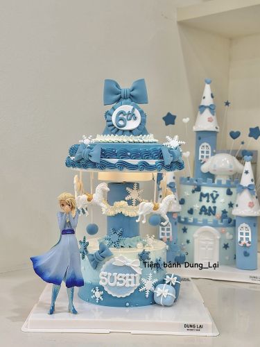 Bánh vòng quay elsa , Bánh Sinh Nhật Vòng quay, Bánh Sinh Nhật vòng quay ngựa, Bánh Sinh Nhật elsa, Bánh Sinh Nhật công chúa, Bánh Sinh Nhật bé gái, Bánh Sinh Nhật xanh trắng, Bánh Sinh Nhật sinh nhật - Bánh Sinh Nhật Long Biên
