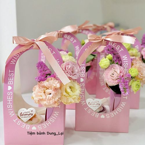 Set 1 bánh và hoa 8-3, Bánh Sinh Nhật Set hoa bánh, Bánh Sinh Nhật 8-3 - Bánh Sinh Nhật Long Biên