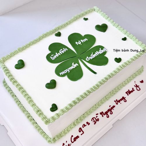 Bánh chữ nhật cỏ 4 lá 20x30 - Bánh chữ nhật