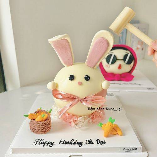 Bánh đập hình bé thỏ - Bé gái