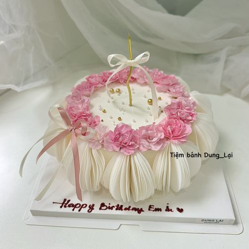 Bánh hoa giấy gạo nghệ thuật sz 18 - Bé gái