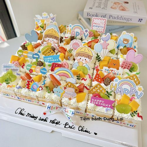 Set 30 bánh bé gái - Bé gái